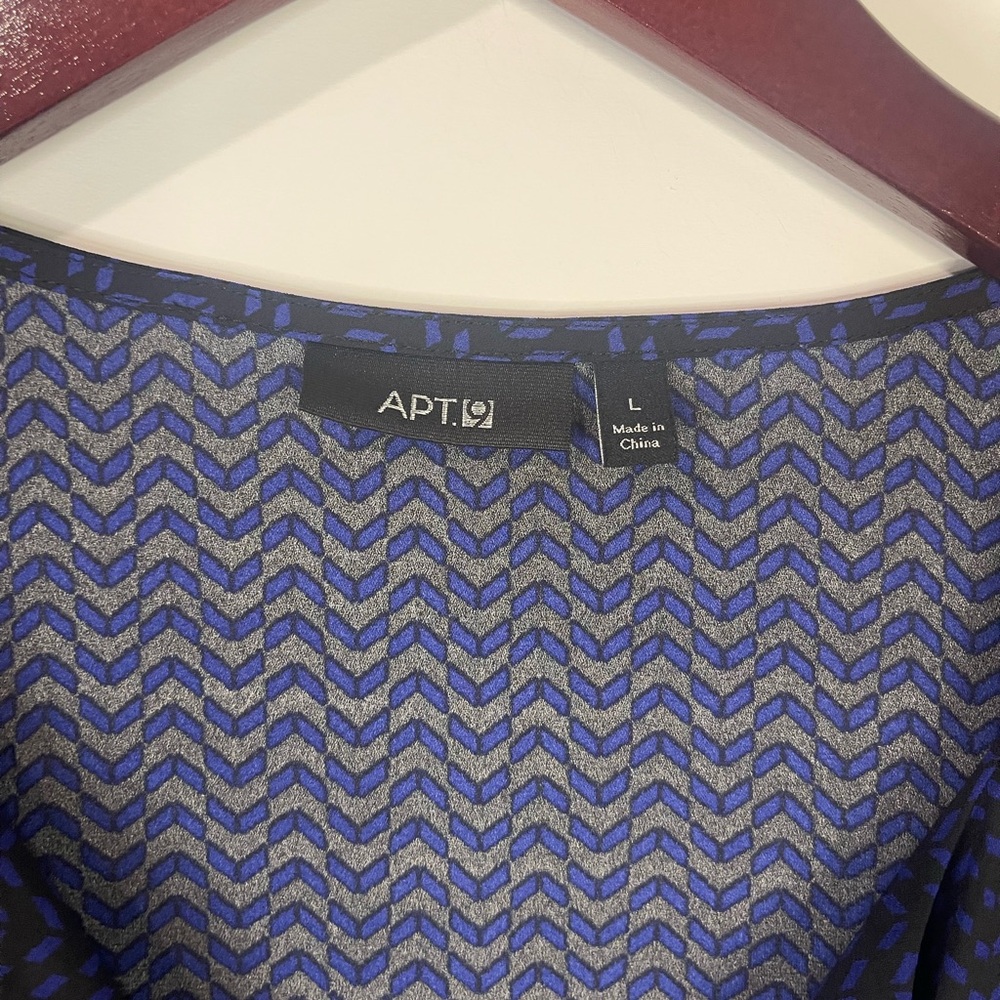 Apt. 9 Blue Sleeveless Blouse - Picture 4 of 9